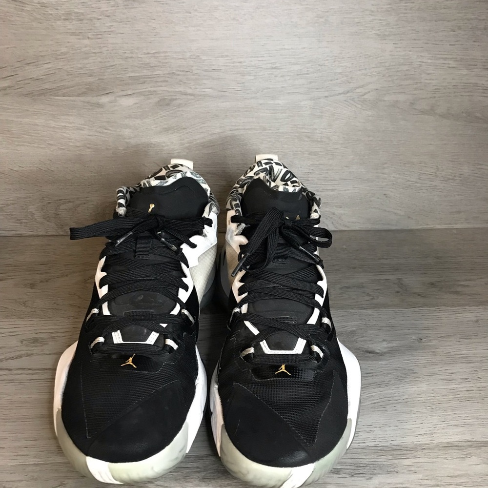 Nike Air Jordan Zion 1 Gen Zion Black White Sneakers DA3130-002 Men's Size 7.5